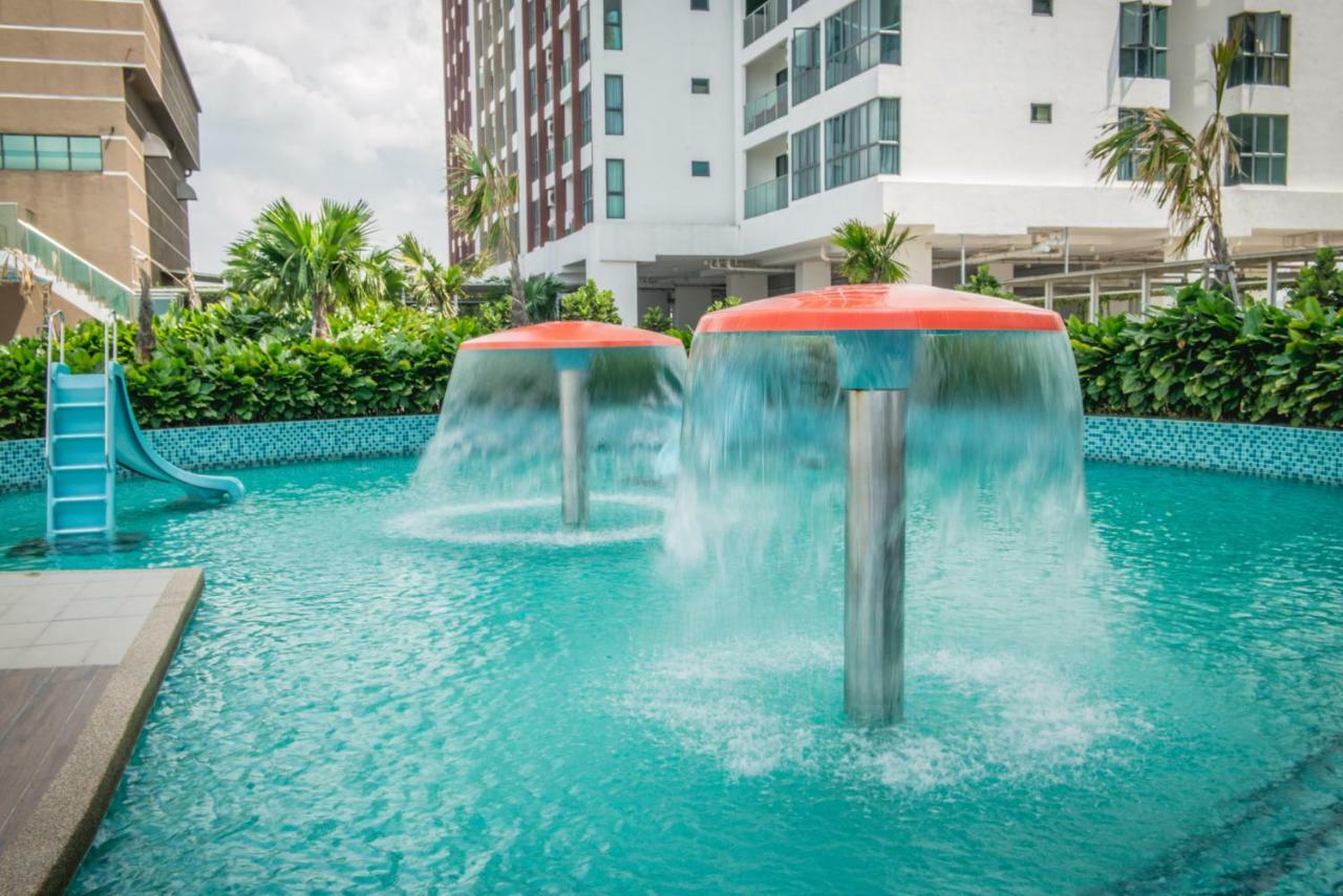 Amerin Mall & Suites Seri Kembangan Ngoại thất bức ảnh