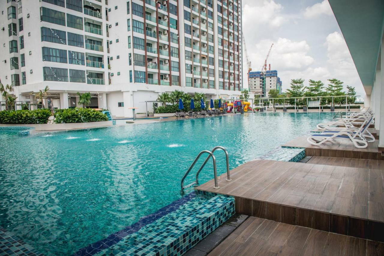 Amerin Mall & Suites Seri Kembangan Ngoại thất bức ảnh